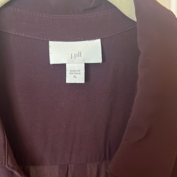 J Jill XL tunic style blouse. Beautiful drape. Has pockets too! - Picture 3 of 4